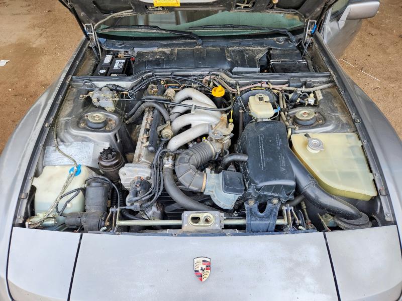 1986 PORSCHE 944