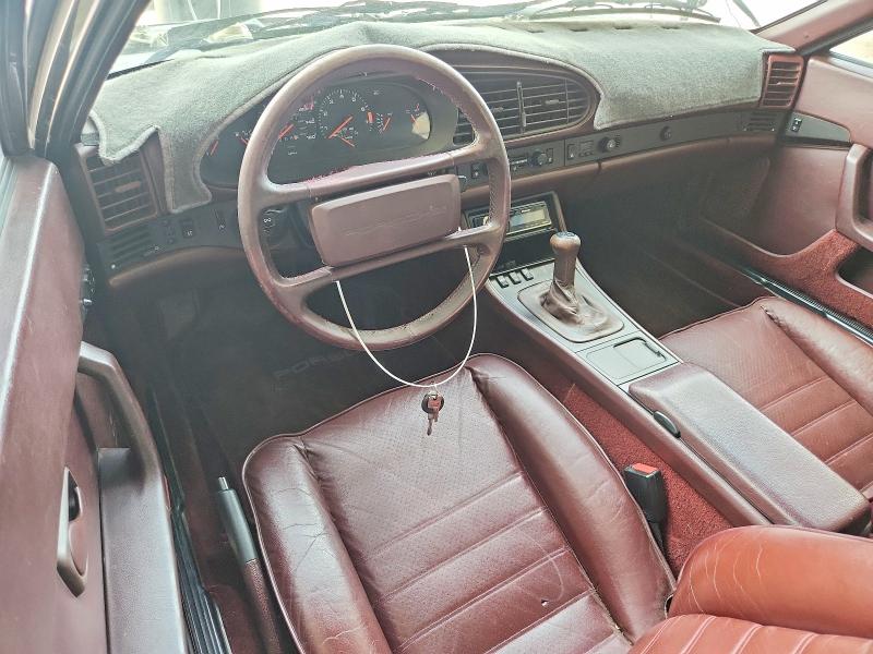 1986 PORSCHE 944
