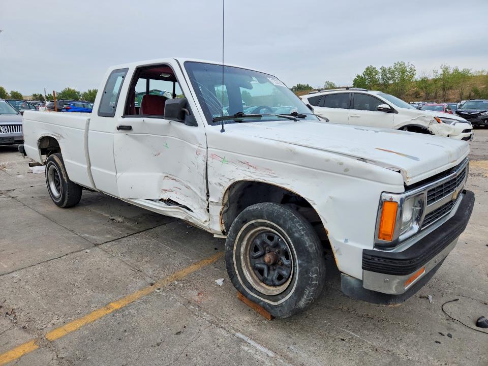 1991 CHEVROLET S TRUCK S10